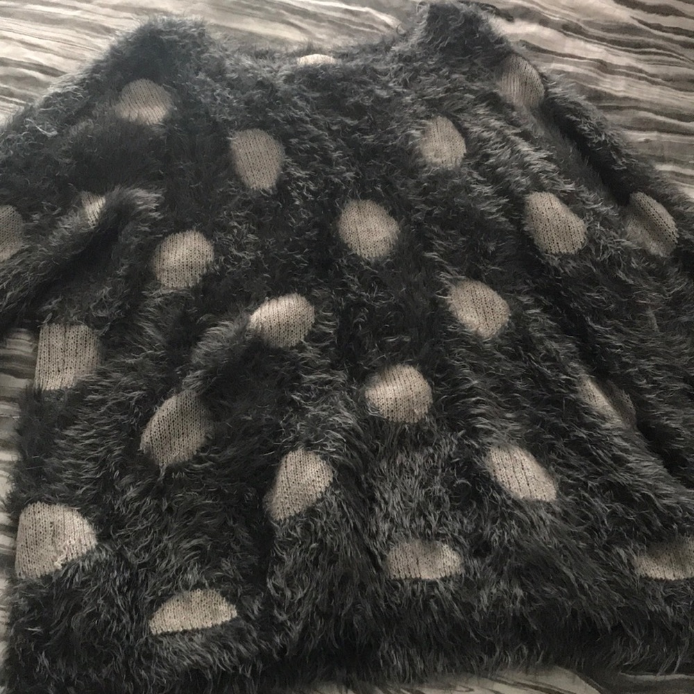 Beautiful polka dot sweater